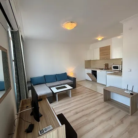 Quiet In Olymp Apartment *